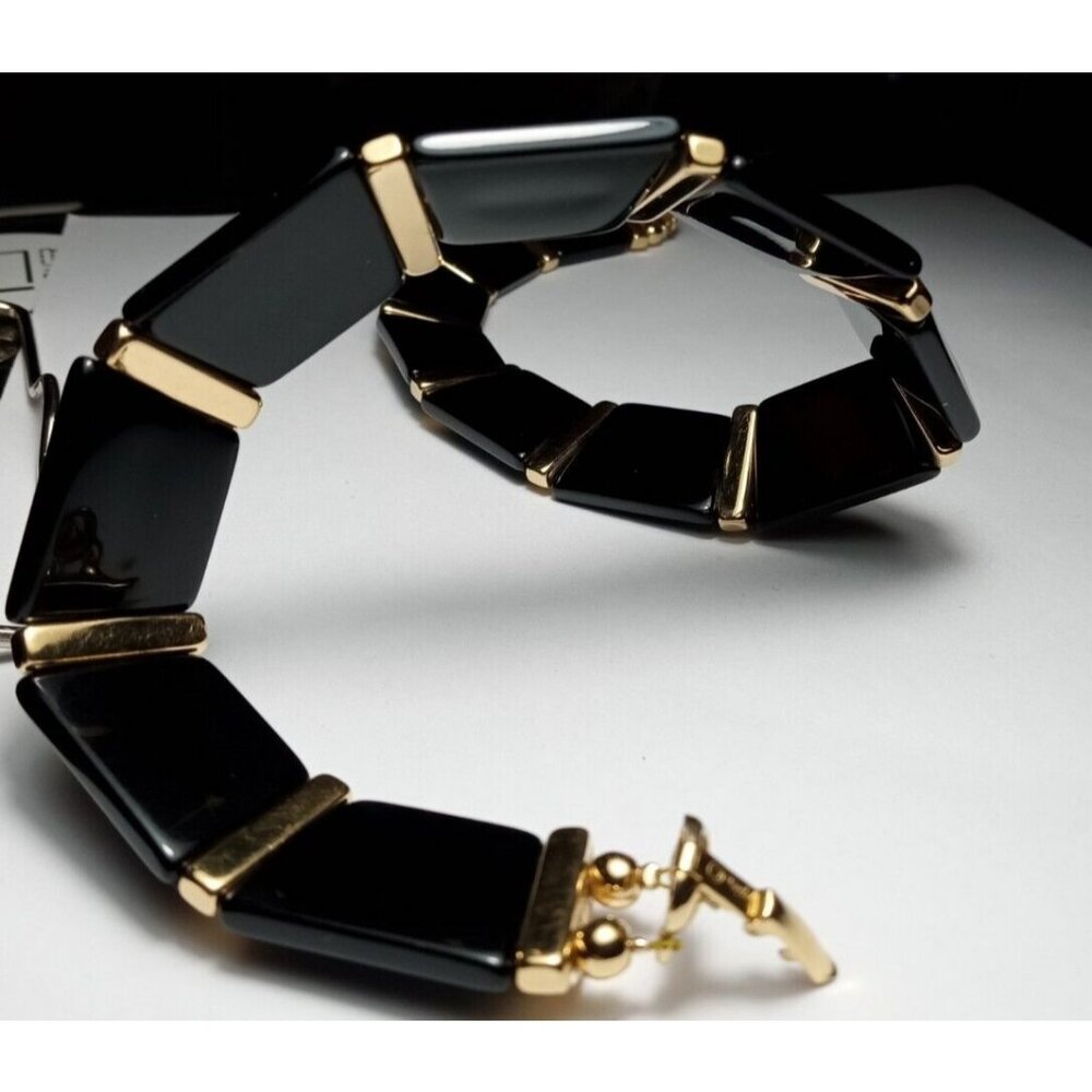 NAPIER Signed Vintage Jet Black Necklace  Lucite Bold Runway Metro Chic Choker